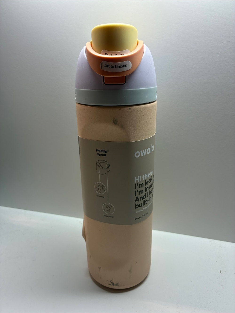 24 oz Owala FreeSip with Straw NEW
